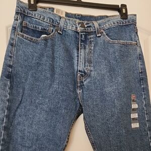 Levi's Relaxed Blue Jeans for Casual Comfort